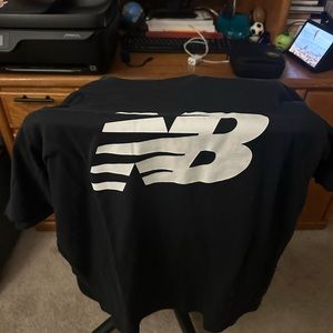 New Balance M t shirt